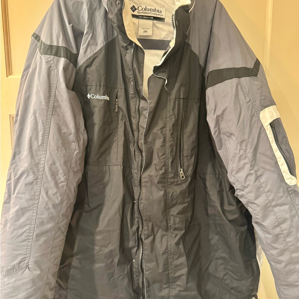 Columbia Men's Three-Tone Gray Performance ski Jacket